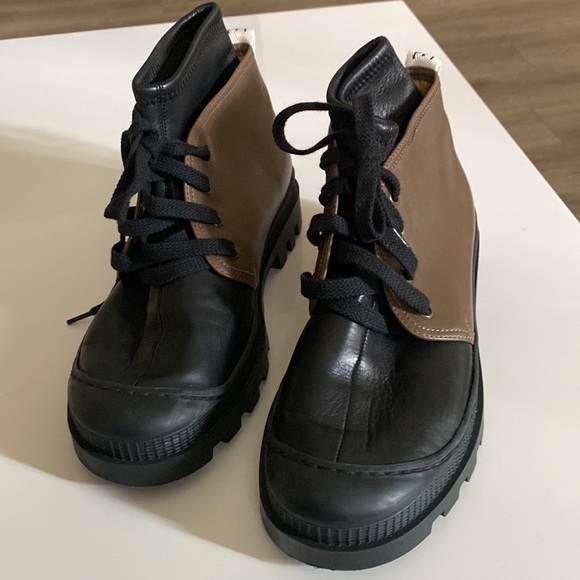 Loewe Shoes - Leather Loewe combat boots